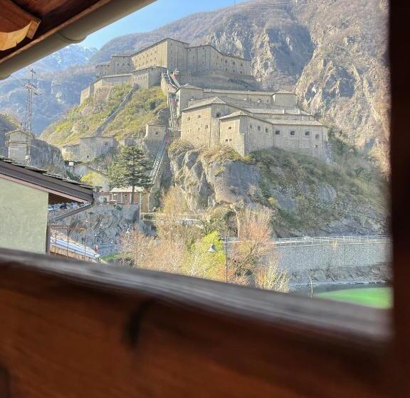 سوییت جونیور, Ad Gallias
