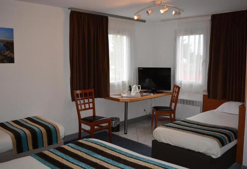 Standaard Vierpersoonskamer, Ostal Pau Universite   Sure Hotel Collection By Best Western