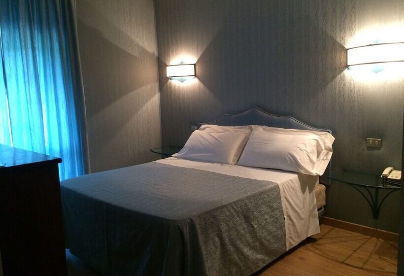 اتاق استاندارد, Sempione Boutique
