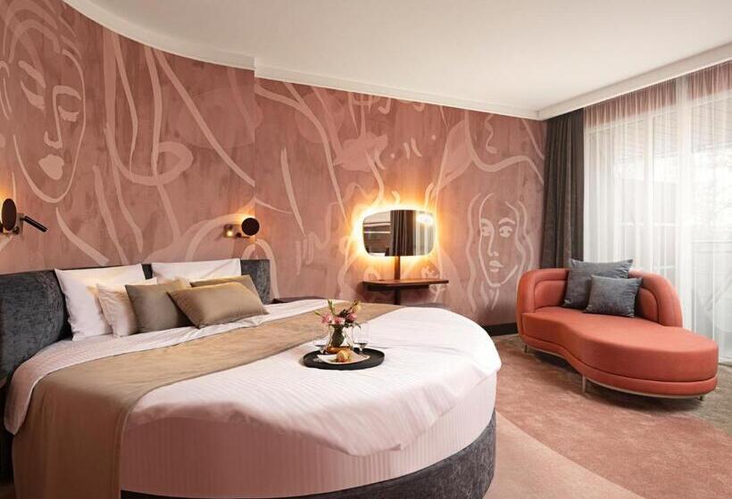 اتاق استاندارد, Spirit Hotel Thermal Spa