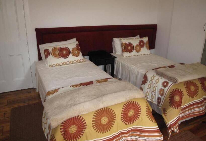 דירת שלושה חדרים, The Crescent Guesthouses  Bnb/self Catering