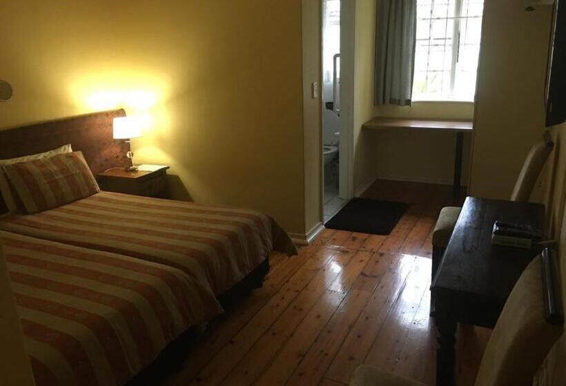 חדר דלוקס, The Crescent Guesthouses  Bnb/self Catering
