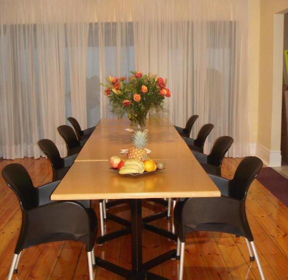 חדר דלוקס, The Crescent Guesthouses  Bnb/self Catering