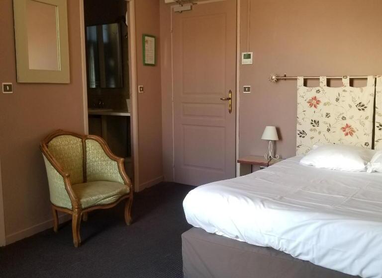 스탠다드 룸, L Hôtel Du Terreau Logis De France