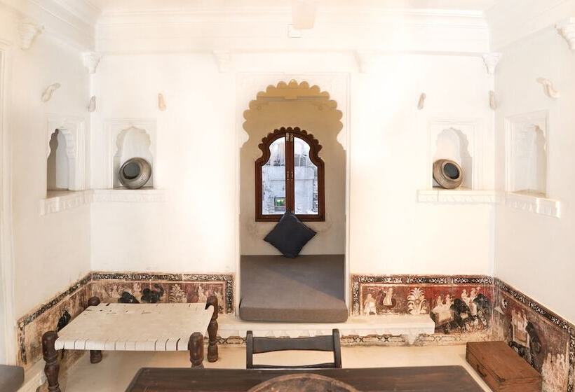 Suíte, Madri Haveli
