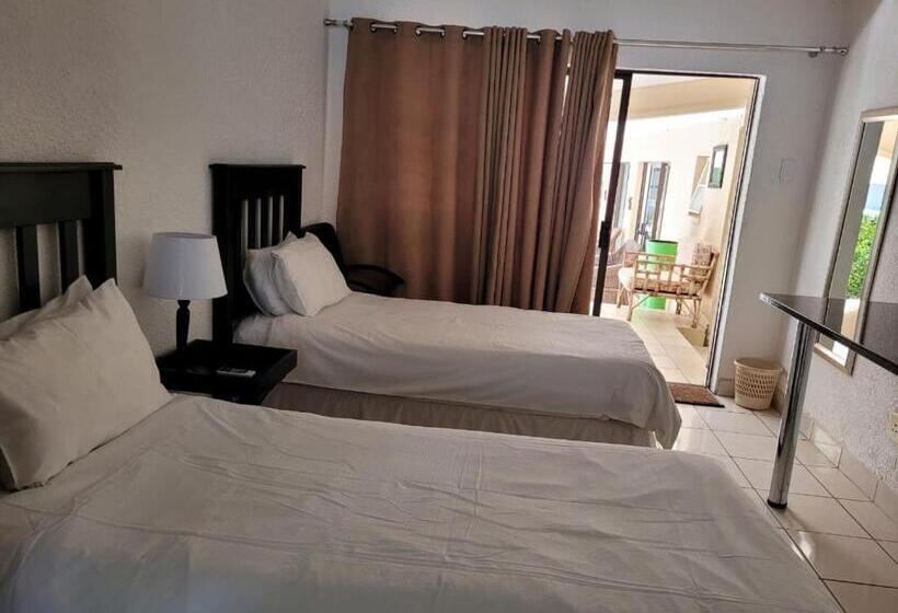 اتاق استاندارد با سرویس بهداشتی مشترک, 196 On Victoria Bed & Breakfast