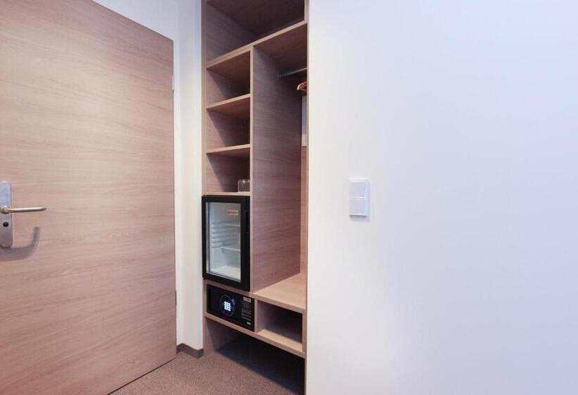 Классический Номер, City Hotel Würzburg