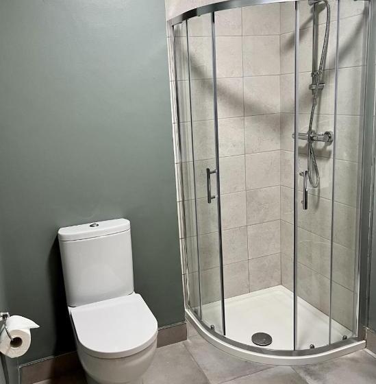 اتاق استاندارد سه نفره, Dingle Harbour Lodge B&b