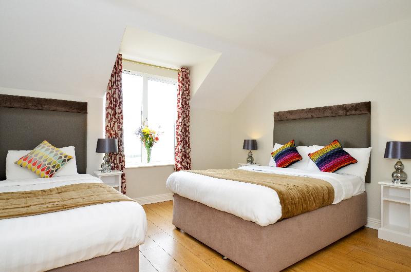 اتاق خانوادگی, Dingle Harbour Lodge B&b