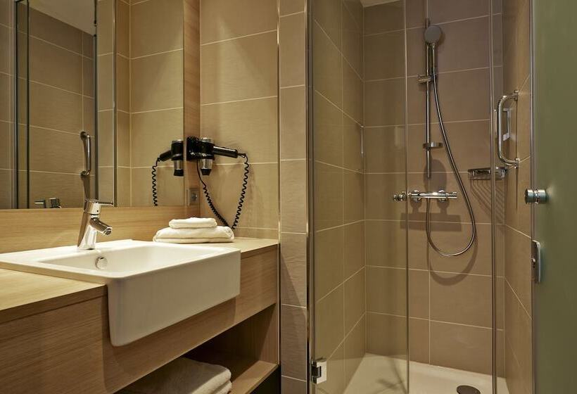Номер Superior, H4 Hotel München Messe