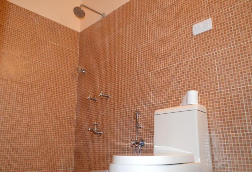 اتاق لوکس, Mayflower By Casa Eternal Beach Resort Baga