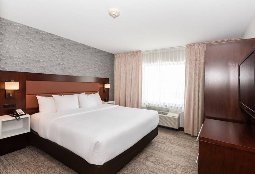 Люкс, Quality Inn & Suites
