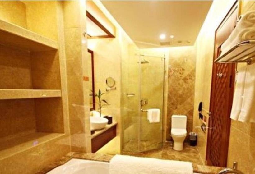 Люкс, Ramada Plaza By Wyndham Xishuangbanna South