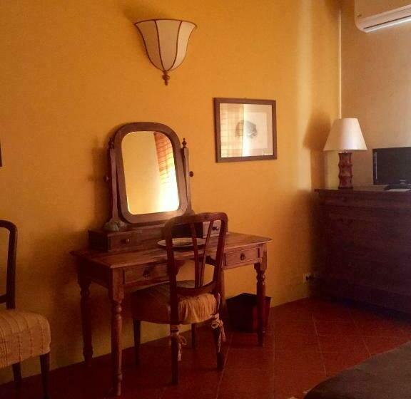 スタンダードルーム, Torraccia Di Chiusi Agriturismo Relais
