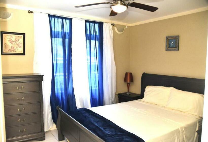 اتاق خانوادگی, The President Room 5 Minutes To Devon House 6 Strathairn Avenue Kingston