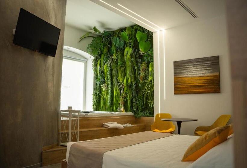 带按摩浴盆的套房, Antonio Busco Rooms