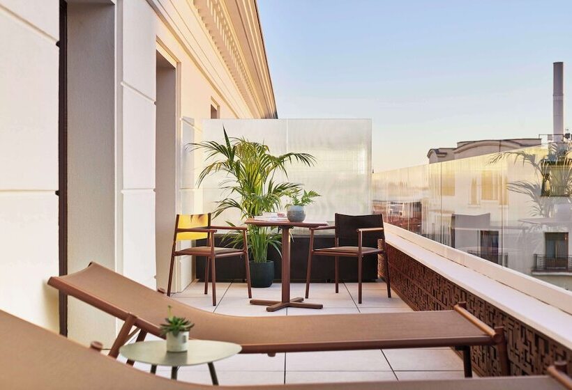 اتاق استاندارد با تخت دوبل, Thompson Madrid, By Hyatt