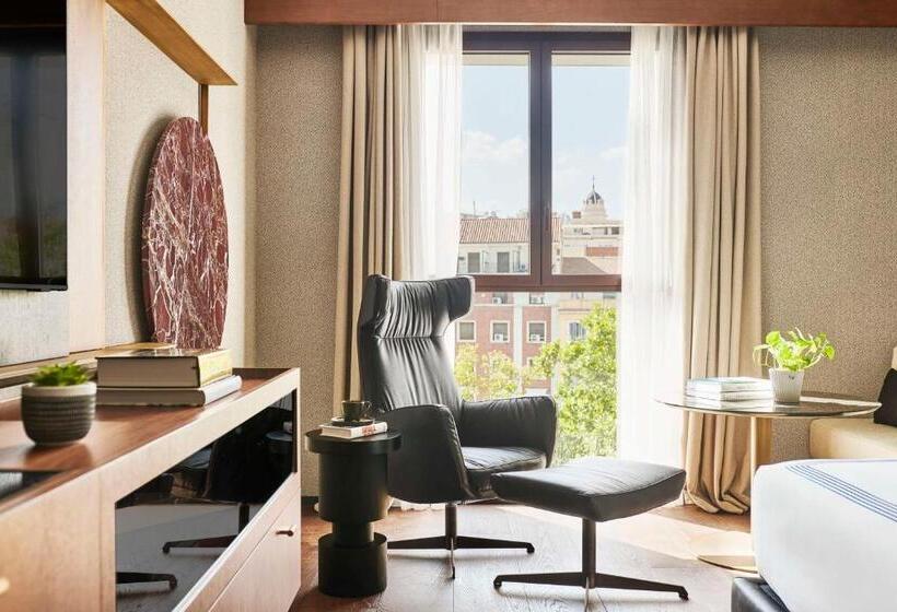 اتاق استاندارد با تخت بزرگ, Thompson Madrid, By Hyatt