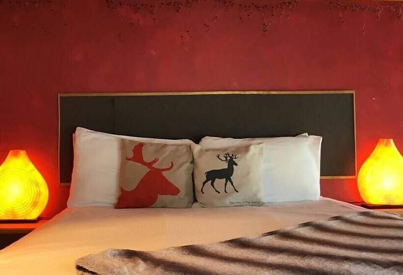 Номер Deluxe, Auberge Couleurs De France