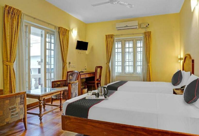 Номер Deluxe, The Fort Manor Hotel   Kochi Kerala