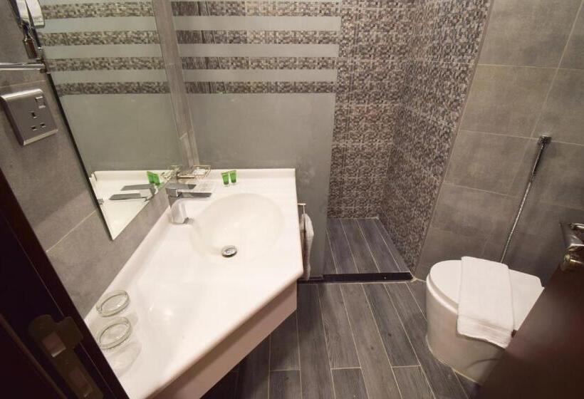 اتاق استاندارد سه نفره, Emaar Elite