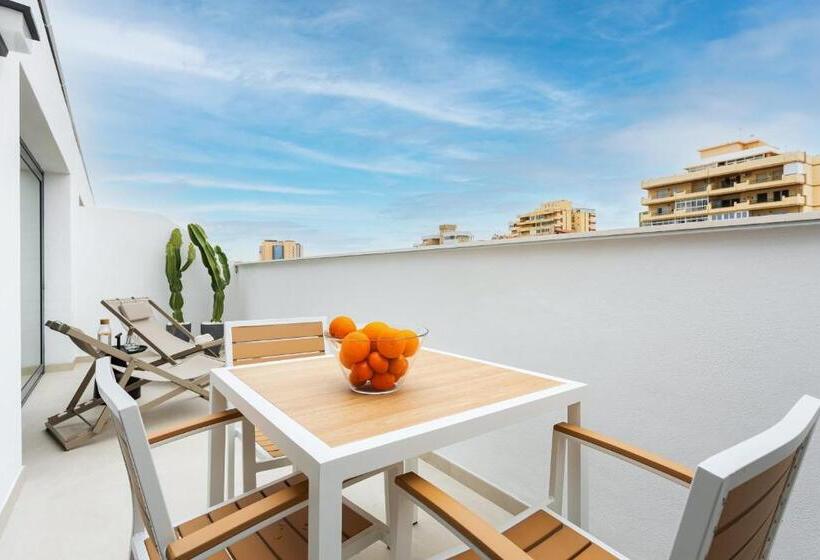 ペントハウス２ベッドルームアパート, Caleyro Boutique Apartments   Parking Incluido