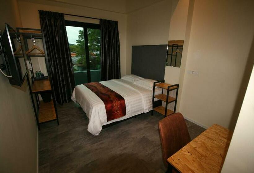 اتاق لوکس, Pangkor Pop Ash