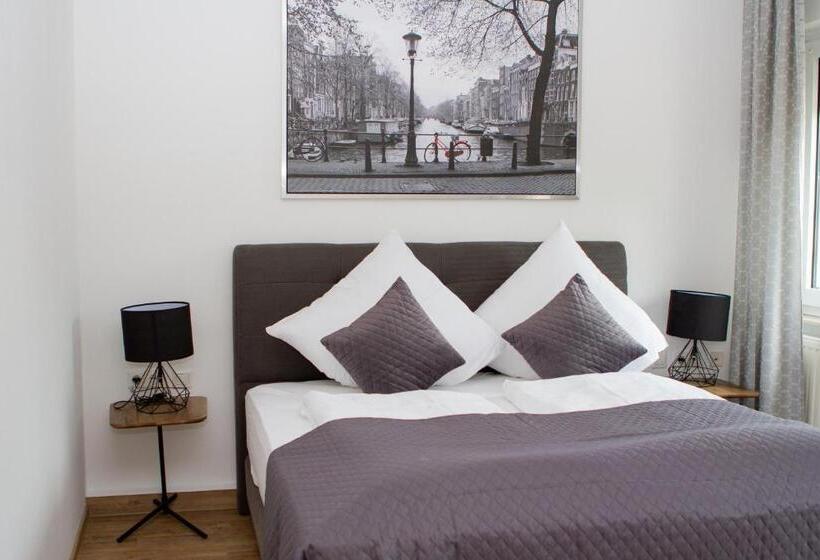 Номер Стандарт, Stadthotel Marburg