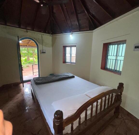 Номер Стандарт, Mid Beach Stay Gokarna