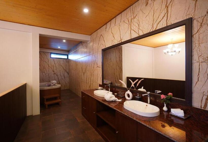 سوییت دوبلکس, Denzong Regency  Luxury Mountain Retreat Spa & Casino