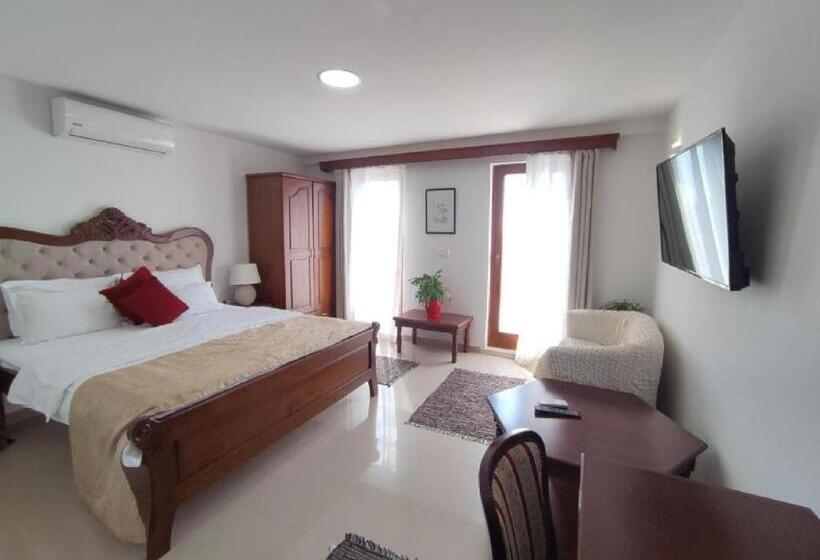 اتاق استاندارد با تخت بزرگ, Citadela Old Town   Gelateria