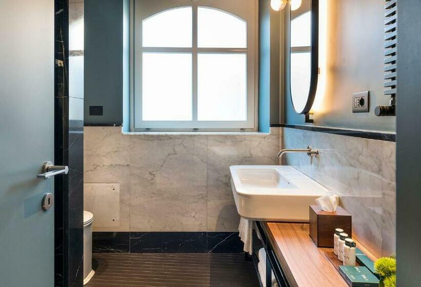 سوییت, Byssus Suites