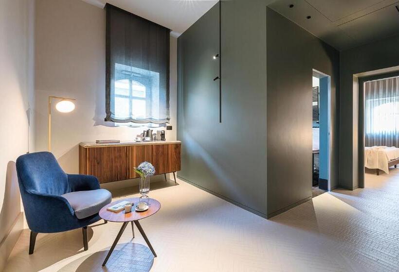 سوییت, Byssus Suites