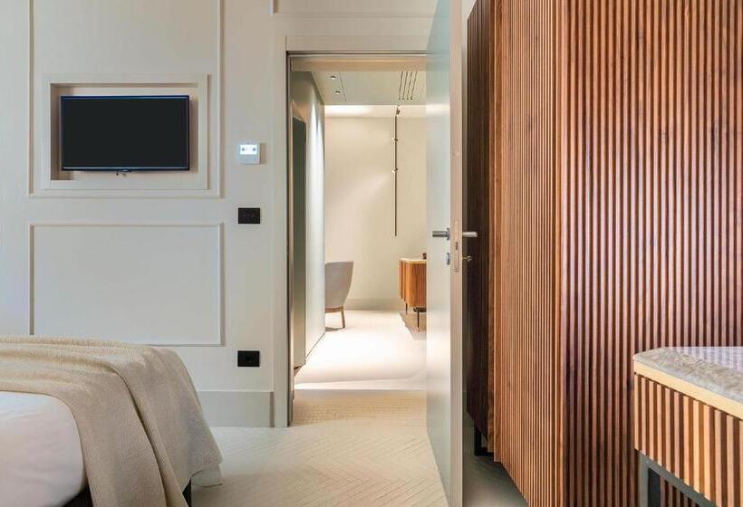 سوییت خانوادگی, Byssus Suites
