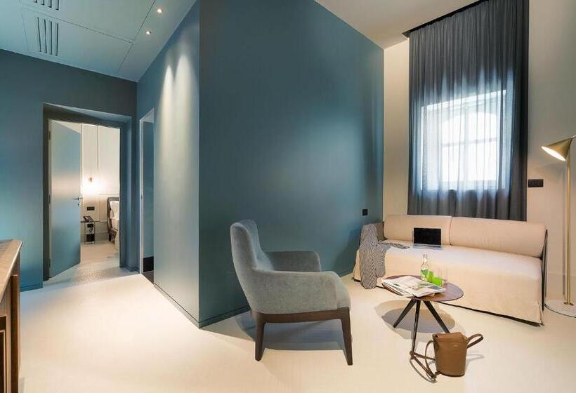 سوییت خانوادگی, Byssus Suites