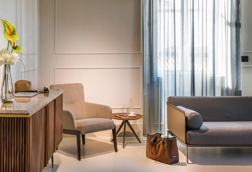 سوییت اجرایی, Byssus Suites