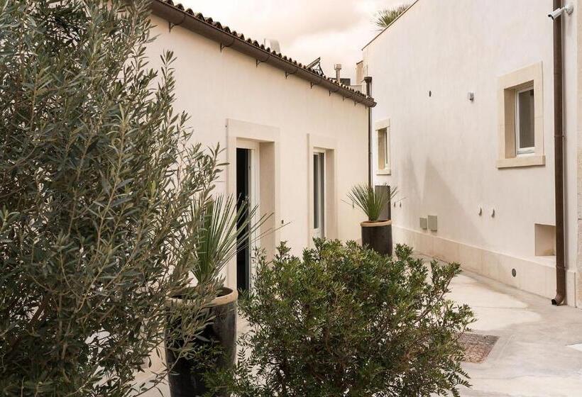 سوییت, Byssus Suites