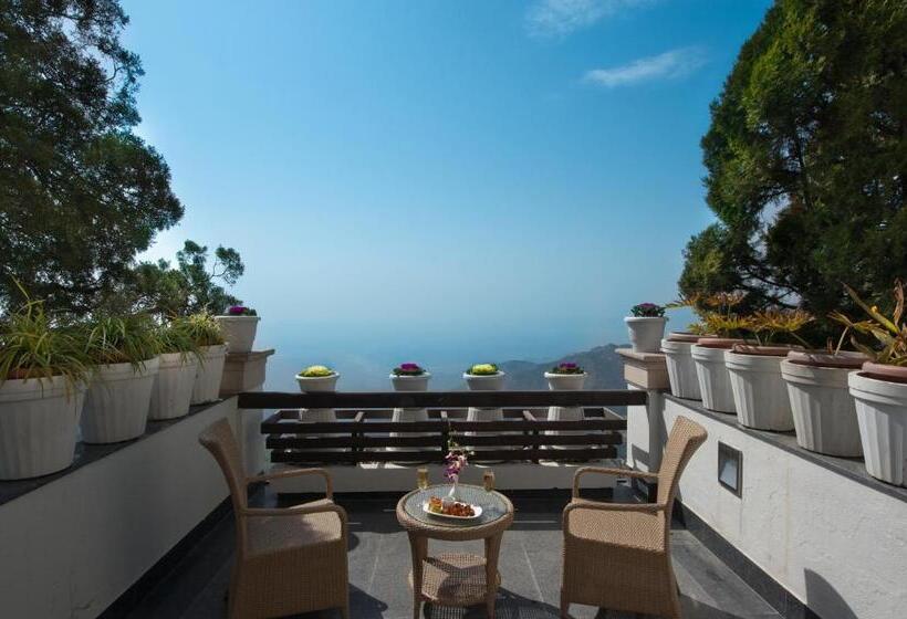 Номер Стандарт с Террасой, Royal Orchid Fort Resort