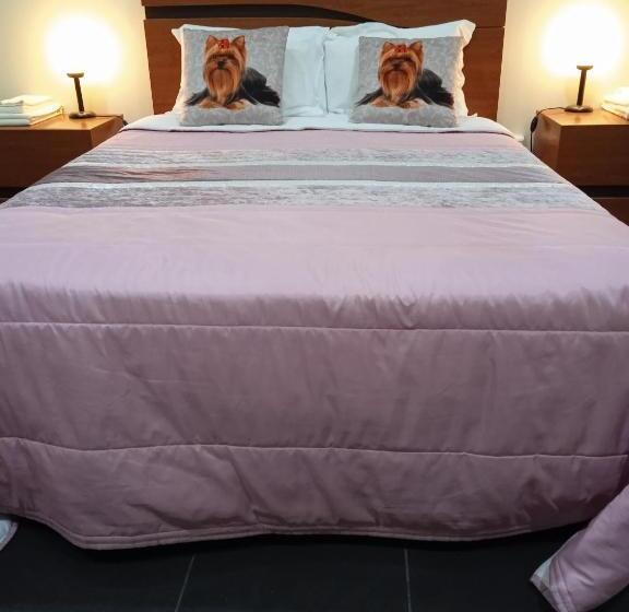 Standard room with outdoor bath, Porto Cruz House