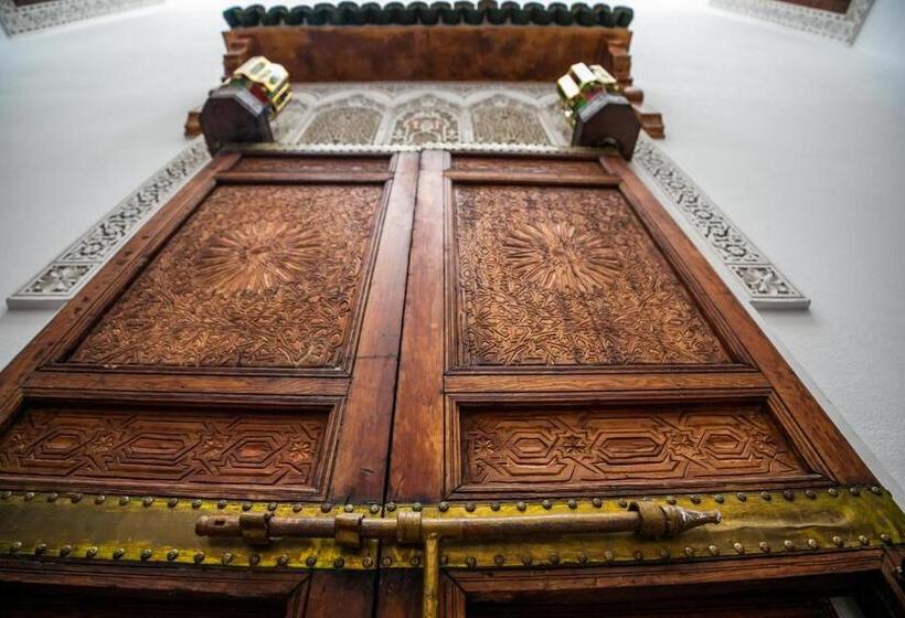 اتاق لوکس یک تخته, Riad Arabella