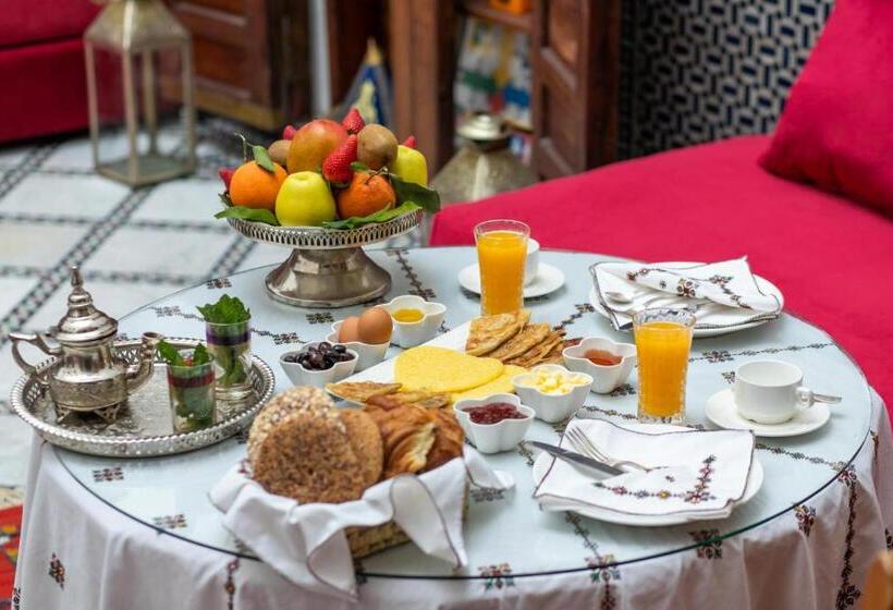اتاق لوکس یک تخته, Riad Arabella