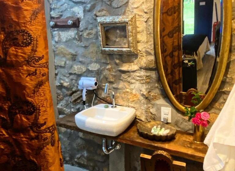 Люкс Кровать Кинг, Segredo Da Serra Guest House