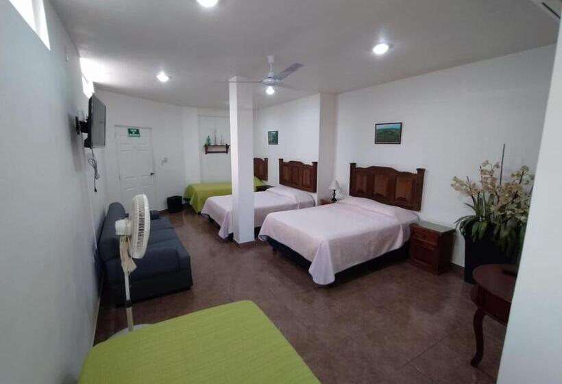 ファミリールーム, Hostal Cristo Rey