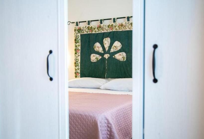 اتاق استاندارد, B&b Al Vecchio Olmo