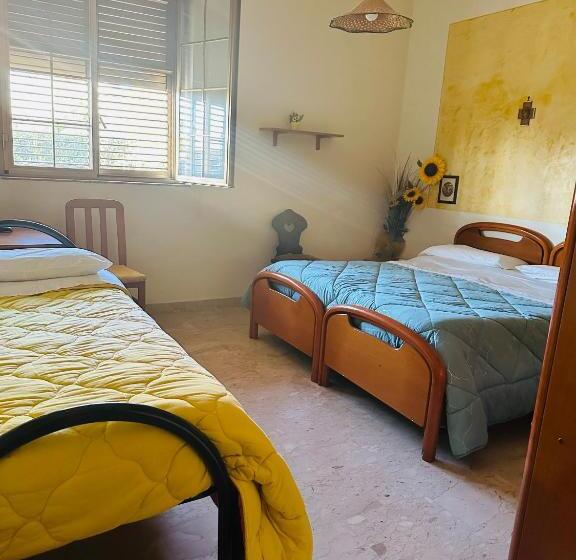 اتاق راحتی سه تخته, B&b Antica Forneria