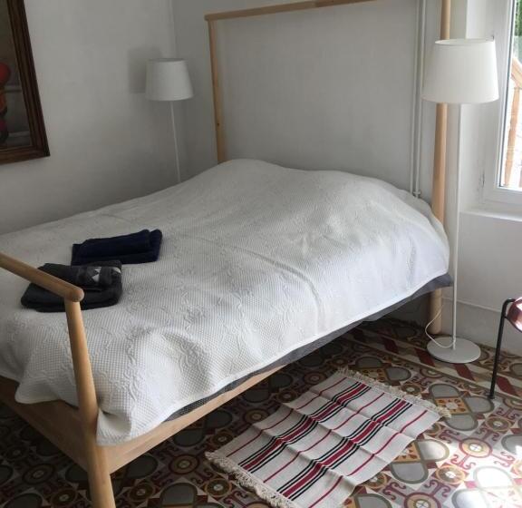 Номер Стандарт, Mas à Cheval Blanc En Provence