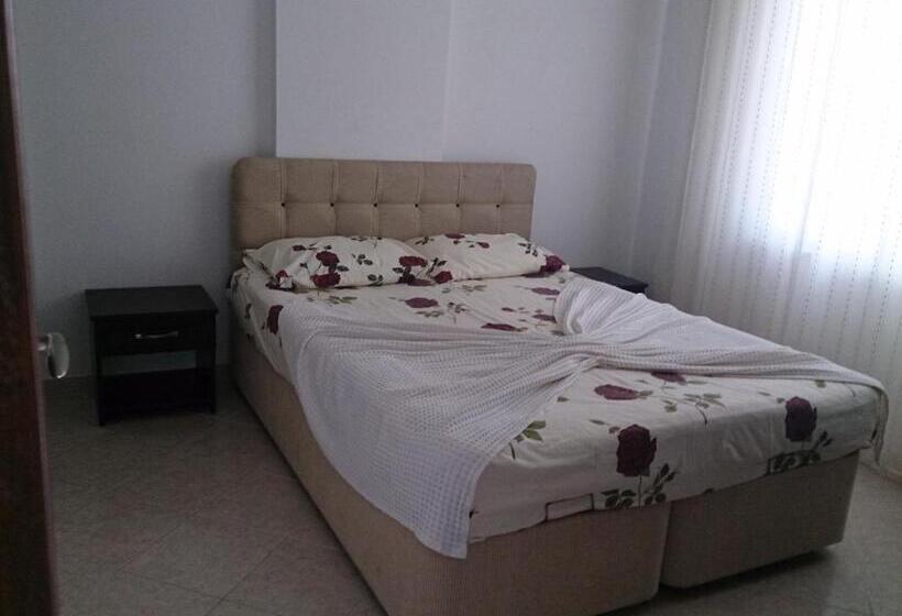 آپارتمان 1 خوابه با چشم‌انداز باغ, Oğuz Apart