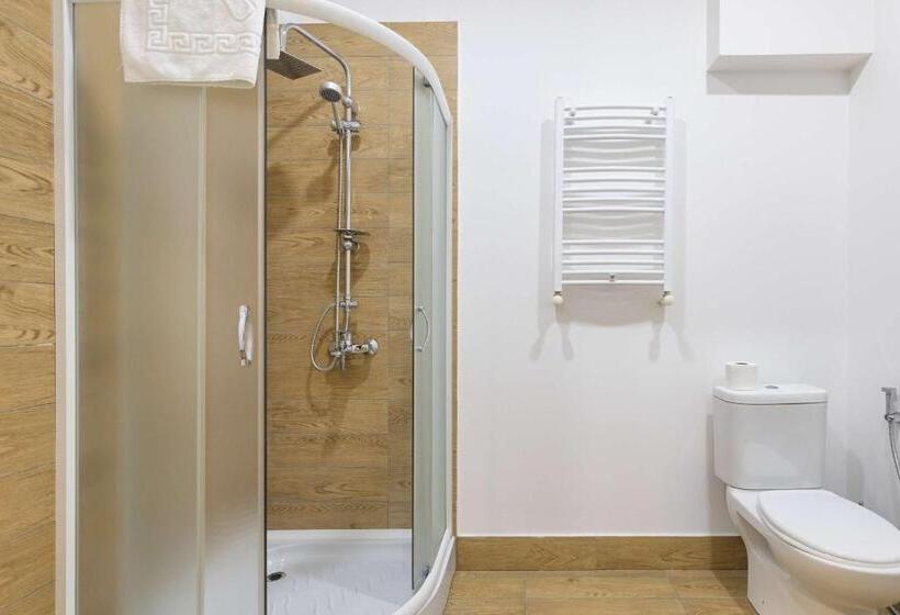 اتاق استاندارد سه نفره, Best Western Tbilisi Art