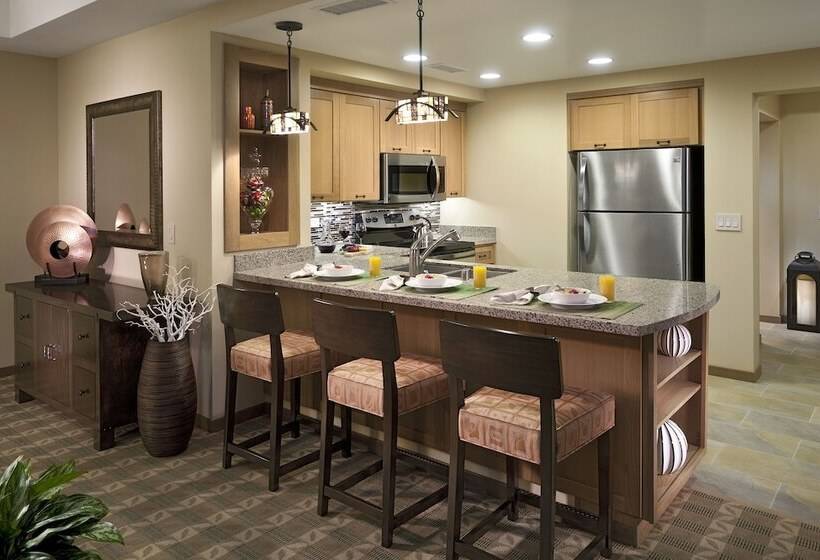 Вилла 2 Спальни, Hyatt Vacation Club At The Welk, San Diego