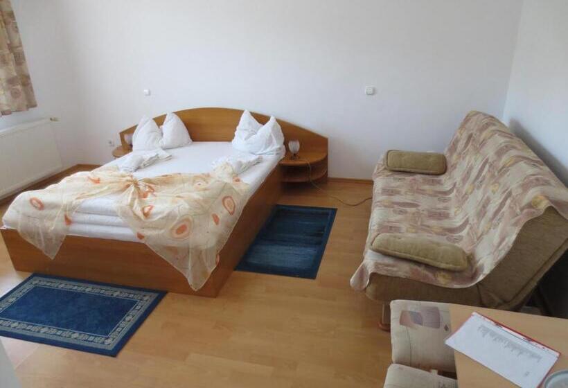 اتاق استاندارد, Pensiunea Hera